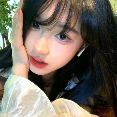 穿越橄榄树林